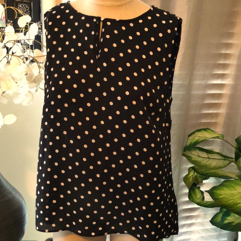 Polka dot pleated sheath top
